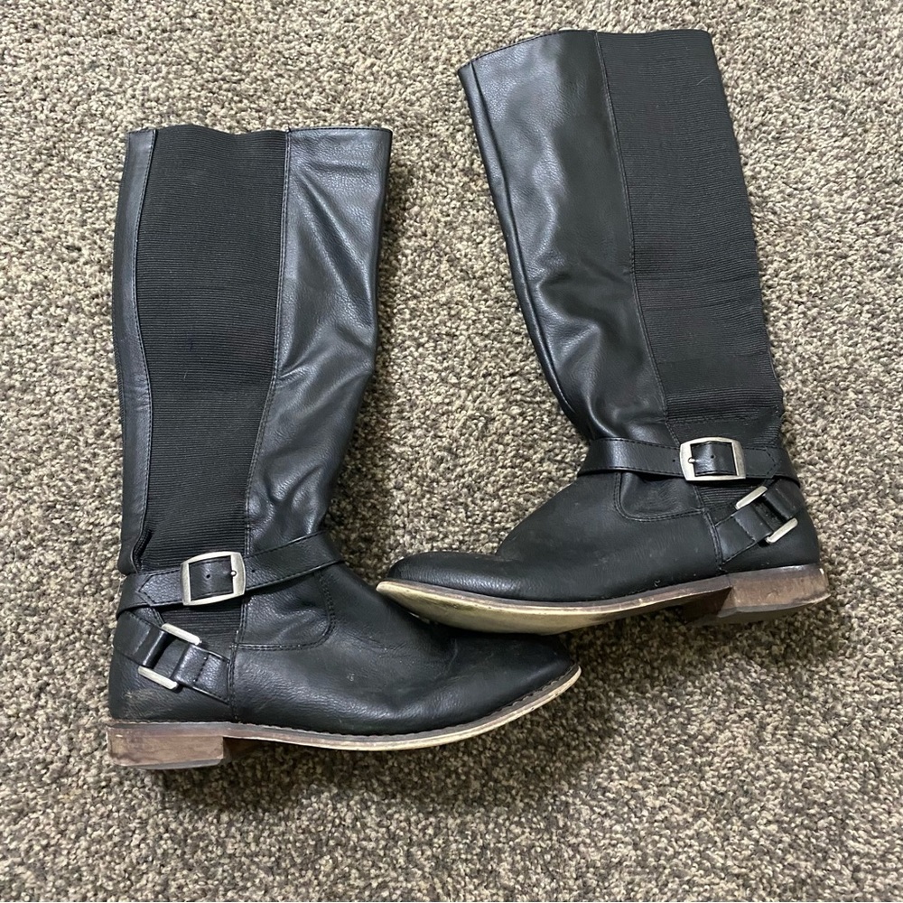 Black Boots Size 7